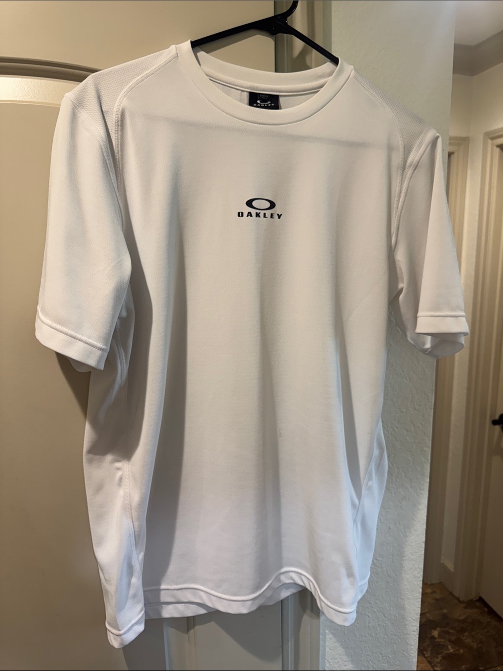 Oakley T Shirt